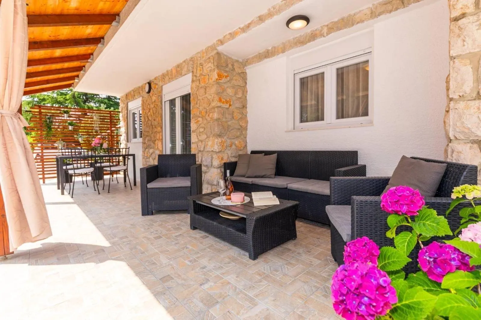 Apartment Lora Crikvenica 0*,