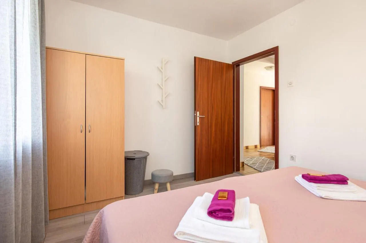 Apartment Lora Crikvenica